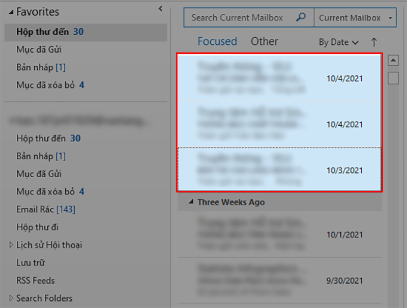Giữ phím Shift chọn email đầu tiên và email cuối cùng